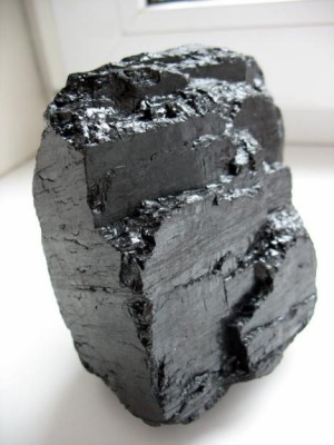 Каменный уголь оптом: добыча и реализация